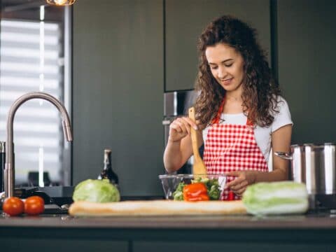 10 Important kitchen hygiene tips for safety and good health